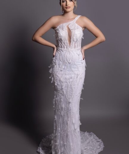 Ivory Elegance Feathered Mermaid Gown with Intricate Detailing